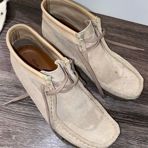 CLARK WALLABEE
